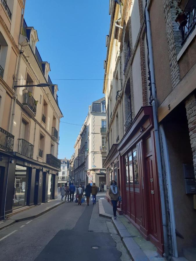Avec Jardinet Sans Vis A Vis Plein Centre Ville Au Rdc 350M De La Plage Dieppe Dış mekan fotoğraf